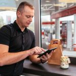 "Hin und wieder" einen Snack an der Tankstelle kaufen