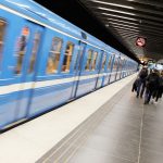 Öffentliche Verkehrsmittel nutzen