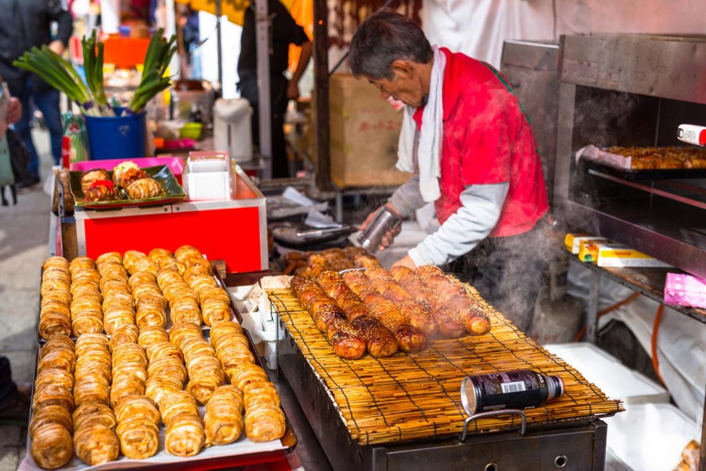Ein japanischer Street-Food-Stand