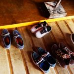 Schuhe aus in Japan und Schweden