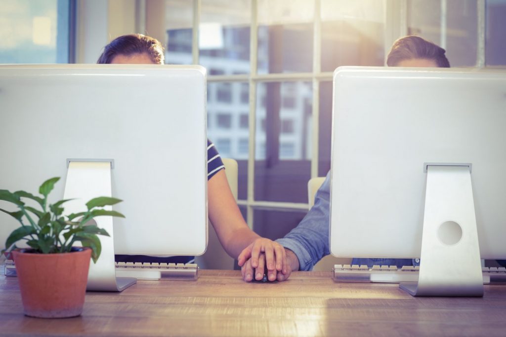 Liebe im selben Büro