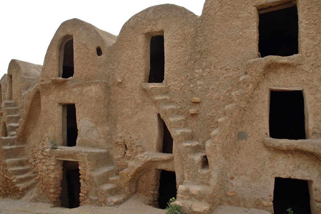 Ksar Hadada: Mos Espa