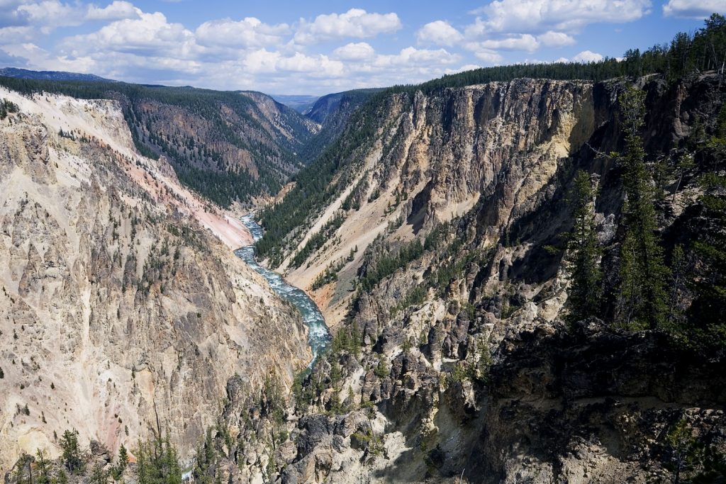 Atemberaubende Kulisse im Yellowstone Nationalpark