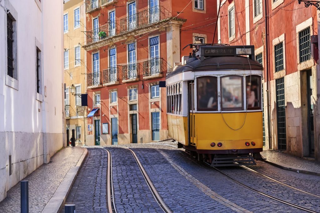 Tram 28