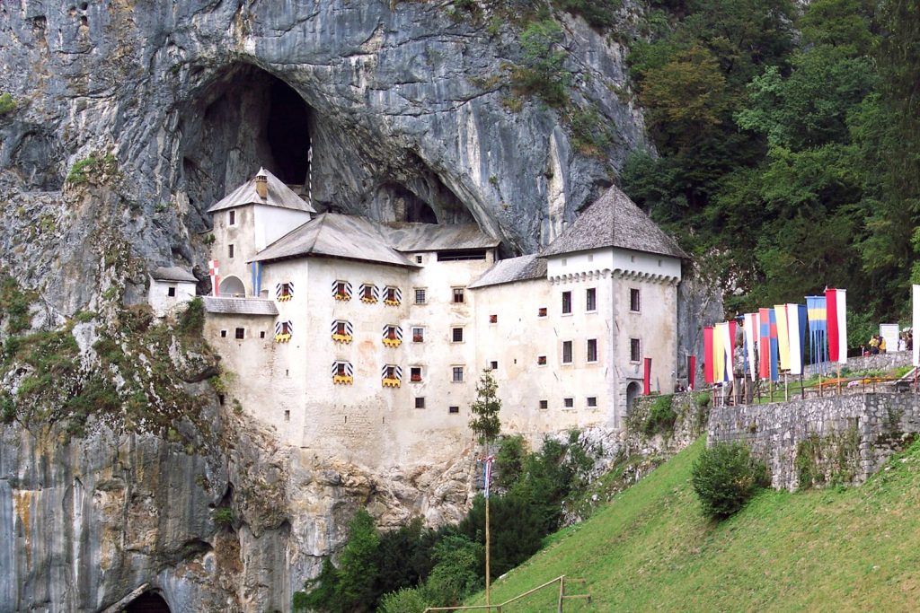 Höhlenburg Predjama