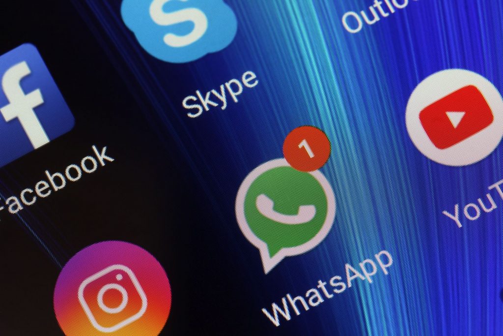 App 9: WhatsApp