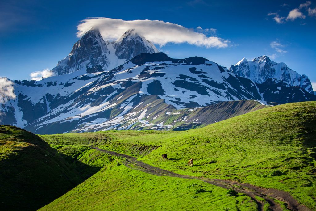 8. Georgien: Uschba