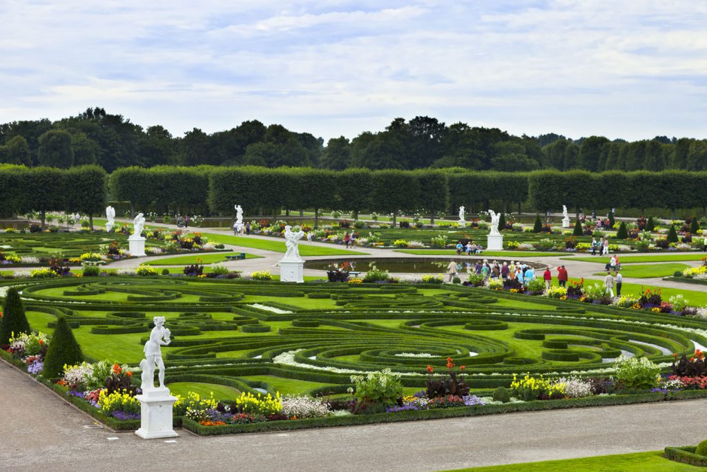 Feuerwerk und Gartenkunst