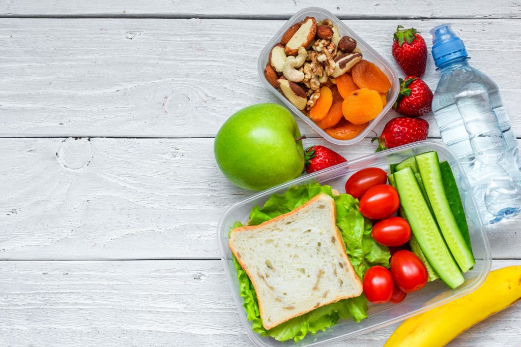 Welches Essen darf mit ins Flugzeug?