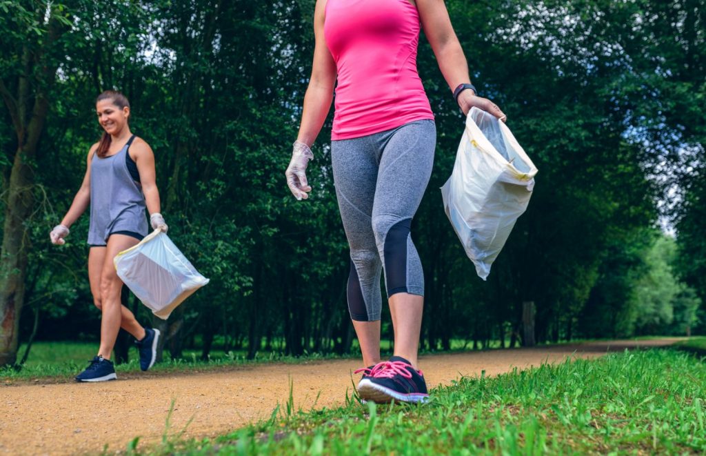 Plogging...
