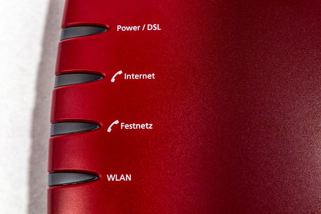 Telefon und Internet