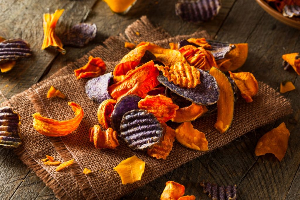 Gemüse- und Obstchips...