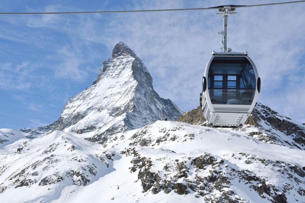 Hoch hinauf mit der Seilbahn