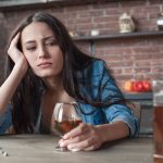 Je mehr Alkohol sie verarbeiten muss...