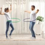 Mit Hula Hoop Abnehmen: Der neue alte Fitnesstrend