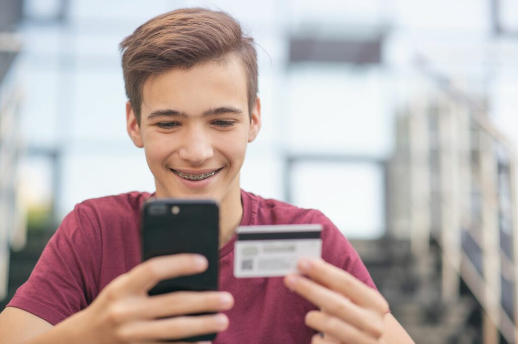 Wie viel bekommen Teenager?