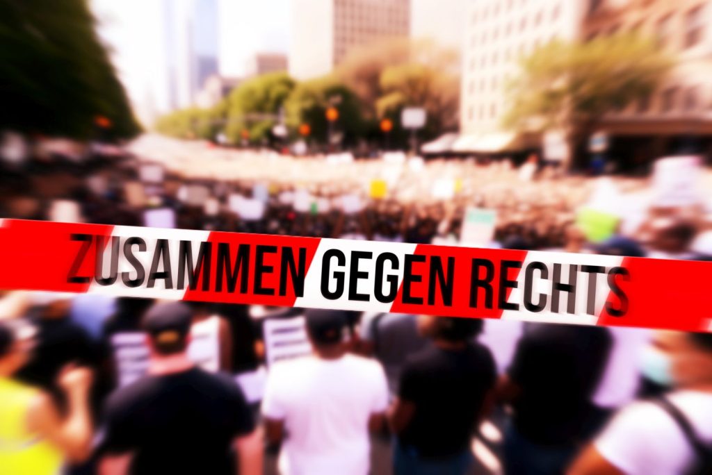 Der Rechtsextremismus...