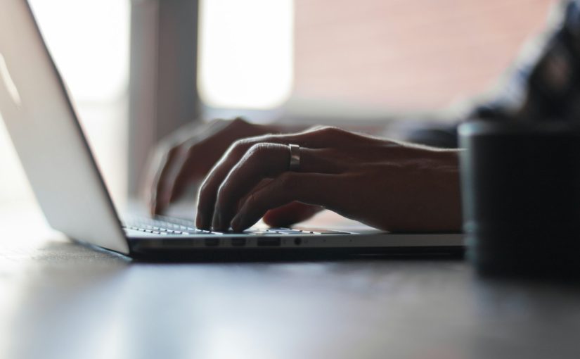 Verträge online kündigen: Welche Rechte haben Verbraucher?